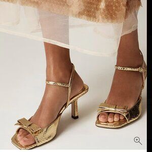 BRAND NEW J. Crew Bow Heels in Metallic Gold Snake-Embossed Leather in Size 7